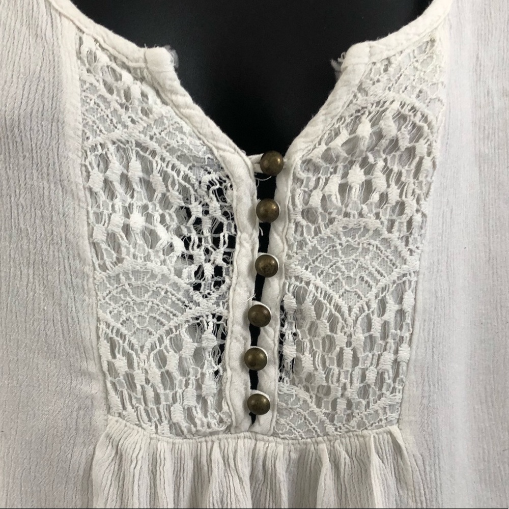 World Unity Lacey Top - Picture 2 of 5